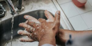 igiene delle mani nei luoghi di lavoro